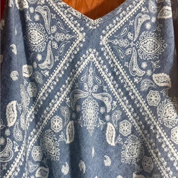 INC International Concepts Navy and White Camisole - Picture 2 of 4